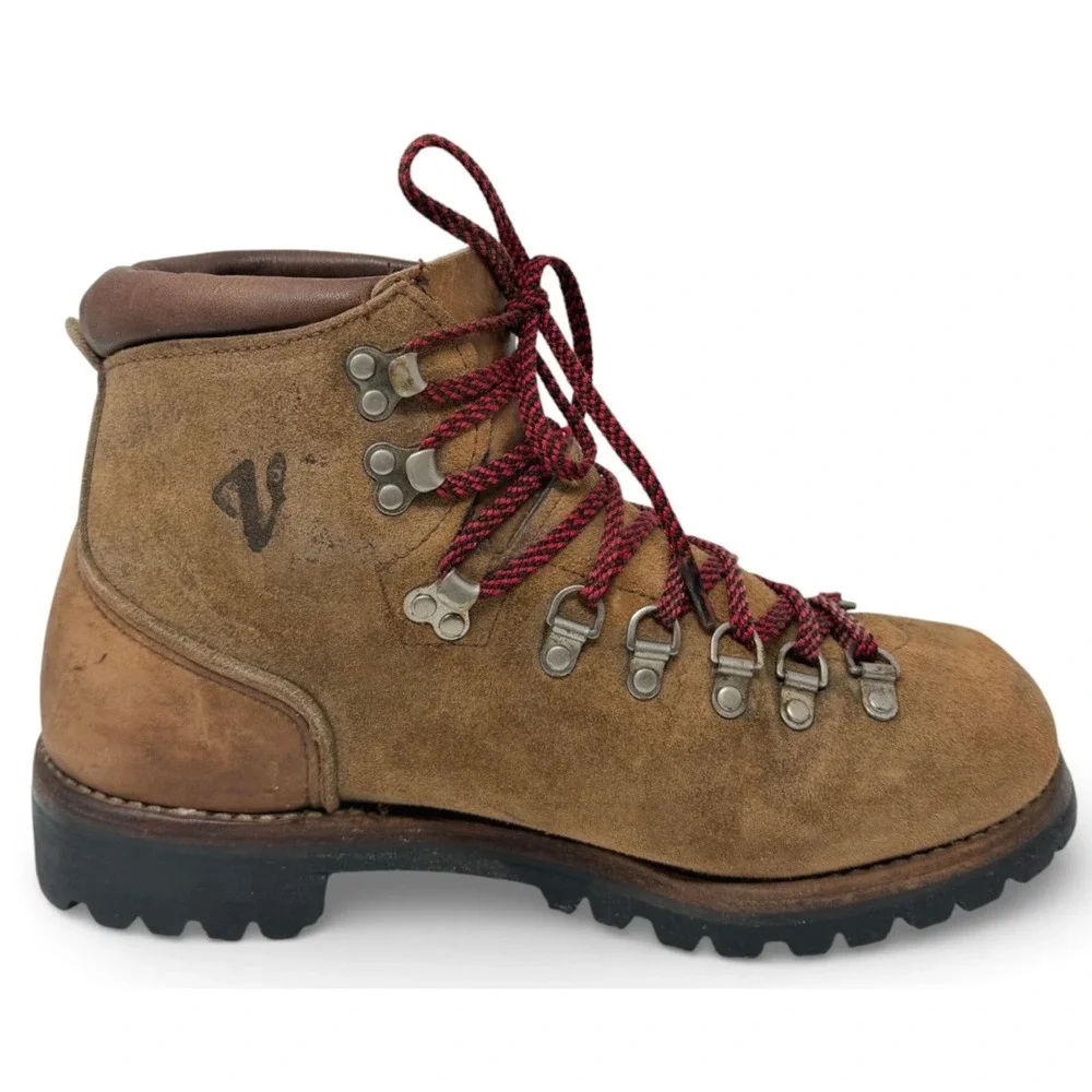 Vintage Vasque Alpine Mountain Boots Men 9.5 E Tan Mountaineering Suede USA Made